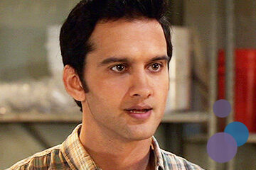 Bild von Michael Steger als Navid Shirazi aus der TV-Serie 90210