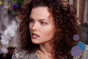 Bild von Dina Meyer als Lucinda Nicholson aus der TV-Serie Beverly Hills, 90210