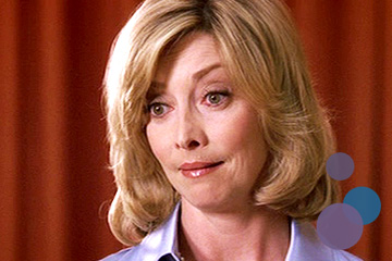 Bild von Sharon Lawrence als Maisy Gibbons aus der TV-Serie Desperate Housewives