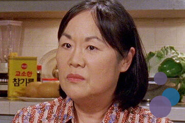 Bild von Emily Kuroda als Mrs. Kim aus der TV-Serie Gilmore Girls