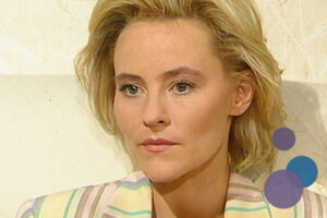 Bild von Juana von Jascheroff als Cornelia Blau aus der TV-Serie Gute Zeiten, Schlechte Zeiten (GZSZ)