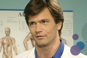 Bild von Udo Thies als Dr. Michael Gundlach aus der TV-Serie Gute Zeiten, Schlechte Zeiten (GZSZ)