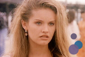 Bild von Cassidy Rae als Sarah Owens aus der TV-Serie Melrose Place (1992)