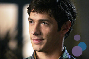 Bild von Michael Rady als Jonah Miller aus der TV-Serie Melrose Place (2009)