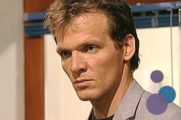 Bild von Timo Ben Schöfer als Stefan Kramer aus der TV-Serie Unter uns (UU)
