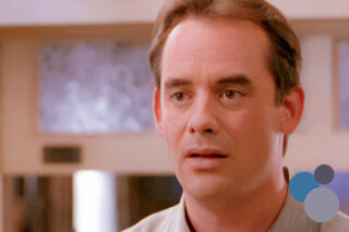 Bild von Tom Irwin als Graham Chase aus der TV-Serie Willkommen im Leben